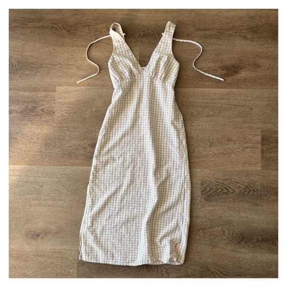 Cream and white gingham linen midi dress - Picture 1 of 4